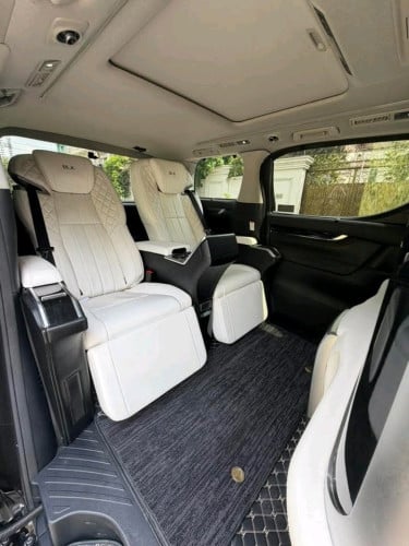 ALPHARD 2019 សុីន
