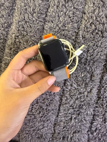 Apple series 5  99%🪫100%