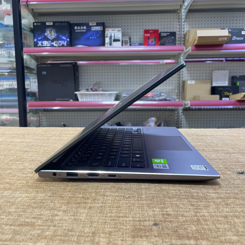 Asus Adolbook