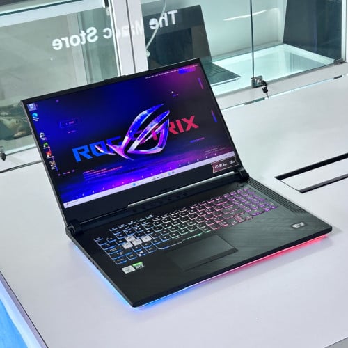Asus ROG Strix
