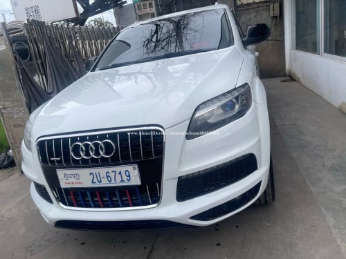 Audi q7 012 ប្រើសាំង
