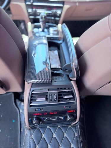 BMW 740 Li 012 up 2025