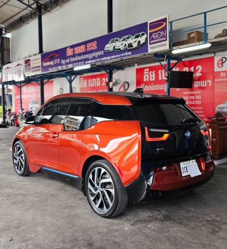 BMW i3 2014 full option ឡានស្អាត