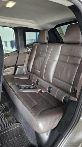 BMW i3 2014 full option ឡានស្អាត