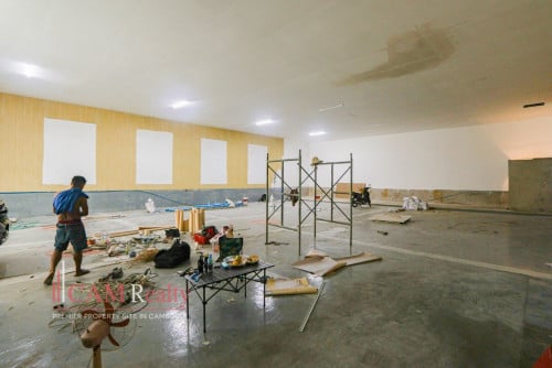 Commercial Warehouse For Rent in Boeng Trabaek