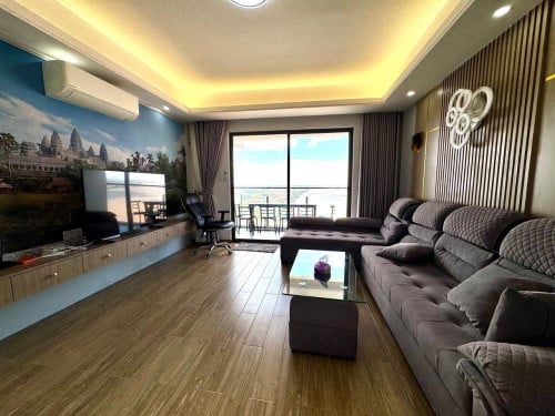 Condo morgan 3bedroom for rent