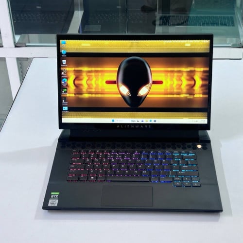 Dell Alienware M15 R4