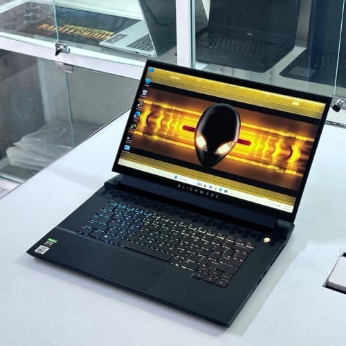 Dell Alienware M15 R4