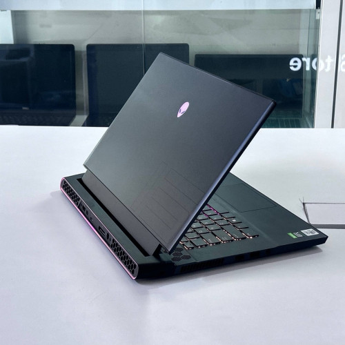 Dell Alienware M15 R4