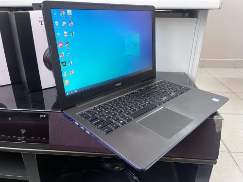 Dell Vostro 5568 Screen 15.6inch i7-7th/8GB/256GB/ VGA 4GB