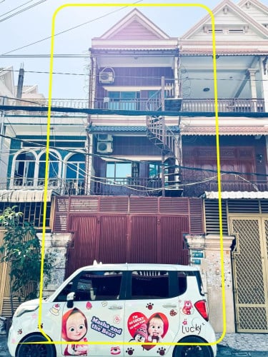 Flat house for Rent at Beoung Keng Kong3 $800 For Rent Negotiable
