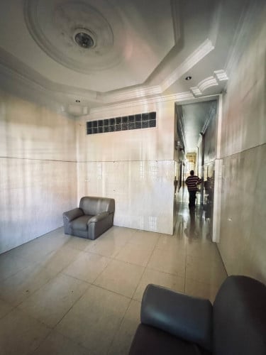 Flat house for Rent at Beoung Keng Kong3 $800 For Rent Negotiable