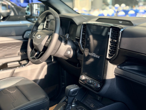 Ford Ranger Sport 2.0L ម៉ាស៊ីន4ម៉ាស៊ូត