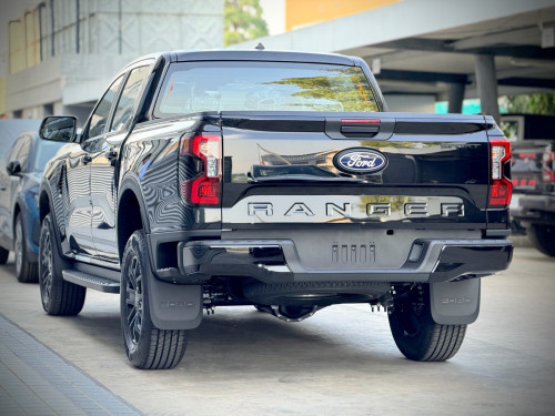 Ford Ranger Sport 3.0L​ 48,900$ ម៉ាស៊ីន6 មានស្តុកភ្លា​ម