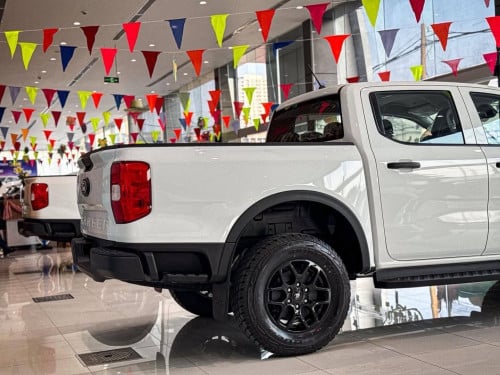 Ford Ranger XL 2026 39,900$ ជំនាន់ថ្មីមានស្តុកភ្លាមៗ