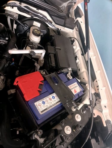 Ford ranger XLT 2023 $41,500$ ឡានខ្លាញ់គោ សំណំុដើមទាំងអស់ ធានាទិញចូលវិញ គិតតាមហាងឆេង