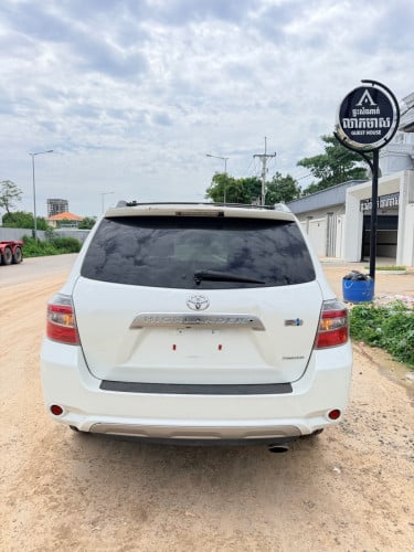 Highlander Hybrid Full Limited 2010 ពណ៌​ស​កាម៉ៃ​ ថ្នាំ​សុីន​មួយ​ជុំ​ សាច់​ដែក​ថ្មី​
