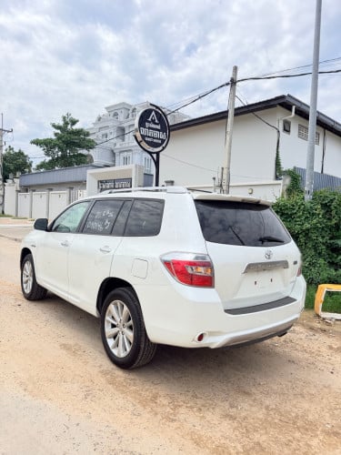 Highlander Hybrid Full Limited 2010 ពណ៌​ស​កាម៉ៃ​ ថ្នាំ​សុីន​មួយ​ជុំ​ សាច់​ដែក​ថ្មី​