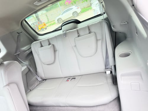 Highlander Hybrid Full Limited 2010 ពណ៌​ស​កាម៉ៃ​ ថ្នាំ​សុីន​មួយ​ជុំ​ សាច់​ដែក​ថ្មី​