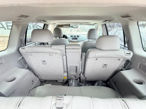 Highlander Hybrid Full Limited 2010 ពណ៌​ស​កាម៉ៃ​ ថ្នាំ​សុីន​មួយ​ជុំ​ សាច់​ដែក​ថ្មី​