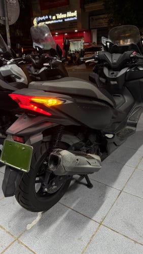 Honda Forza 250cc ជប៉ុនខ្ចីគីឡូតិច
