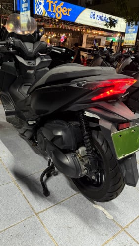Honda Forza 250cc ជប៉ុនខ្ចីគីឡូតិច