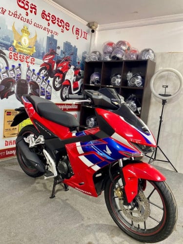 Honda Winner R 026