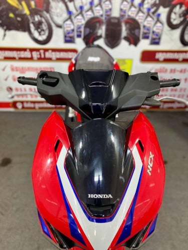 Honda Winner R 026