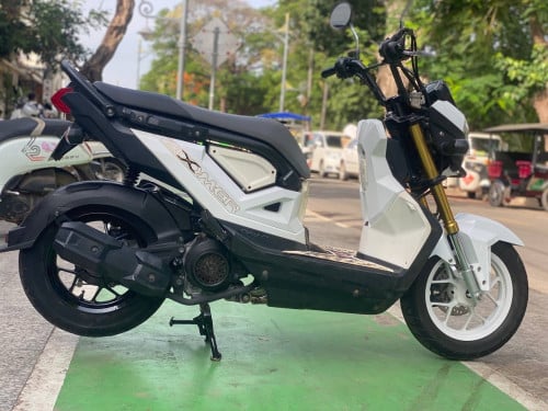 Honda Zoomer X 020