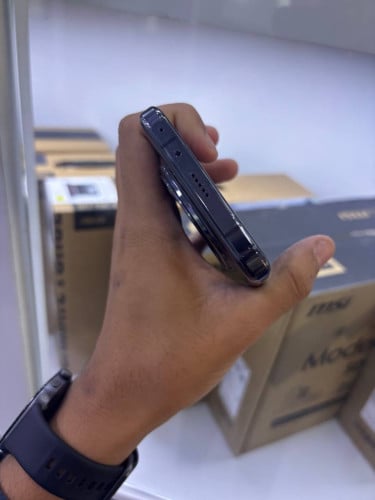 Honor magic 6pro 12G 512G 99%អត់ឆ្នាំងសាក