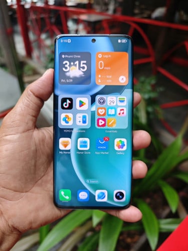 Honor Magic4 8g/256g_CH(វៃដូរបាន)👉$145