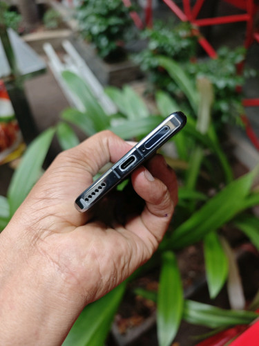 Honor Magic4 8g/256g_CH(វៃដូរបាន)👉$145