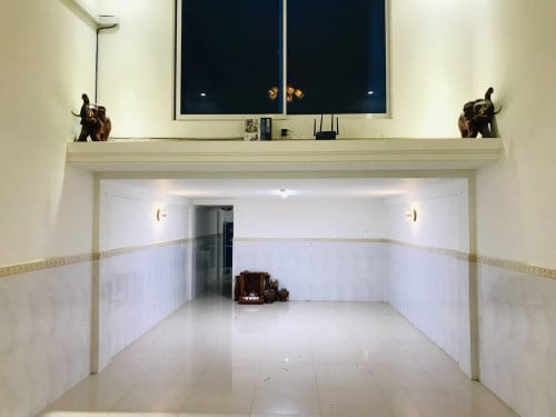 House for Rent - 2 Floors, 6 Rooms, 1 Big Living Room (60m Blvd.)