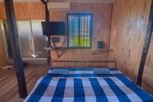 House located near Phnom Krom / ផ្ទះមានទីតាំងនៅជិតភ្នំក្រោម