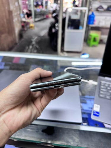 Huawei Mate X5 Ram12 512G Sim2 CH  ម៉ាសុីនសានុំស្រុីន ស្ទើរតួតិចៗ