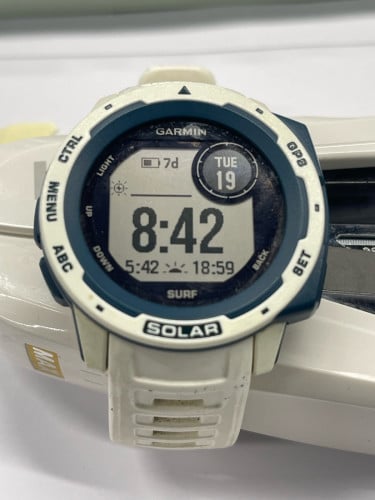 Instinct solar surf