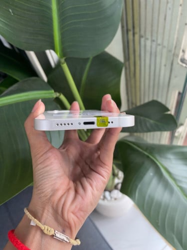 iPhone 12 តម្លៃសមរម្យត្រឹមតែ219$ទេបងៗ🥰🥰បងៗអាចឆាតសួរបាន🥰