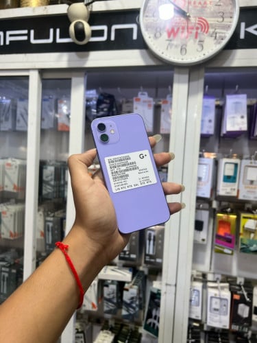 iPhone 12 ពណ៌ស្វាយ 🍏 LLA 64GB  Battery 88% 🔋 តួស្អាត 99% សំណុំហ្សីន