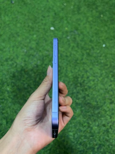iPhone 12 ពណ៌ស្វាយ 🍏 LLA 64GB Battery 92% 🔋 តួស្អាត 99% សំណុំហ្សីន អត់ជាប់អី