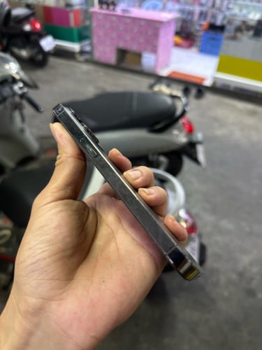 iPhone 13 Pro 128GB សាណុំ
