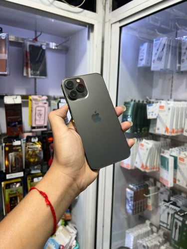 iPhone 13pro max 🍏 128GB  lla Battery 93% 🔋 តួស្អាត 99% សំណុំហ្សីន