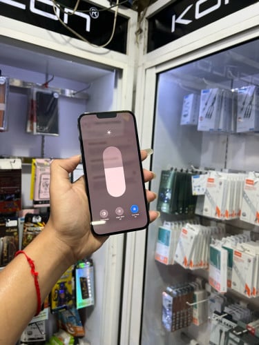 iPhone 13pro max 🍏 128GB  lla Battery 93% 🔋 តួស្អាត 99% សំណុំហ្សីន