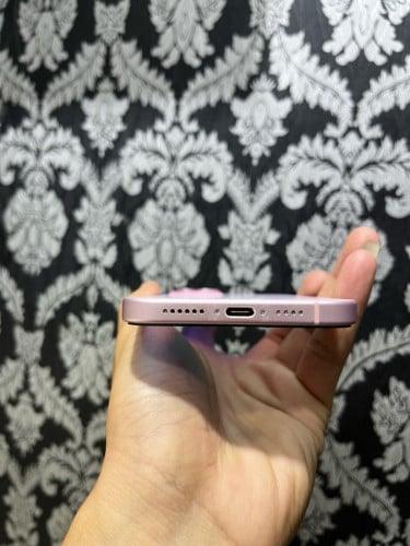 iPhone 15 plus