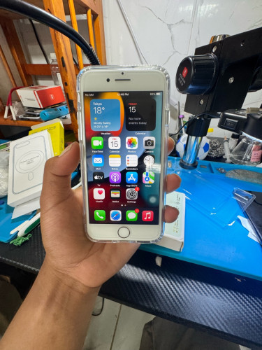 iPhone 7,32 នឹង128G