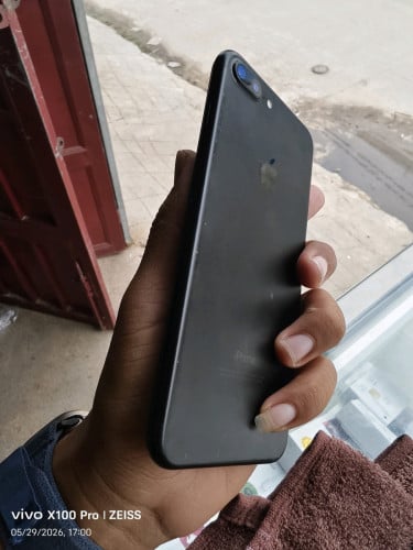 IPhone 7Plus 256GB អត់ជាប់អីទាំងអស់