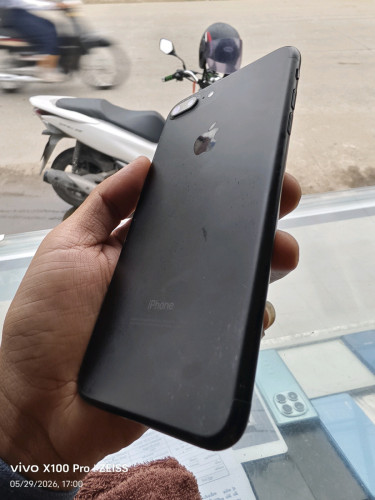 IPhone 7Plus 256GB អត់ជាប់អីទាំងអស់