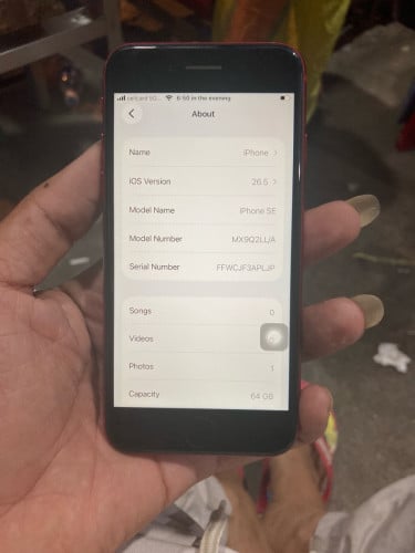 iPhone SE2 សានុំស្អាត98% ថ្ម86