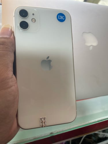 iphone11 128g ម៉ាស៊ីនហ្សីន