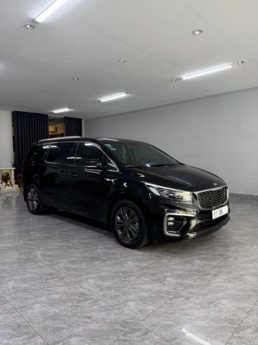 KIA CARNIVAL 2019