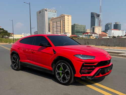Lamborghini Urus 2020 ក្រដាស់ពន្ធ